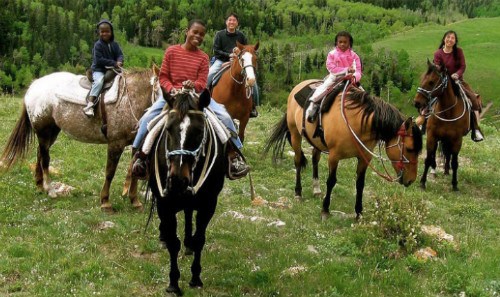 ������򸾡�������Ů������������������ý����