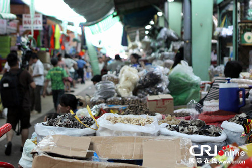 越南全国最大批发市场里的华人故事(组图)(3)