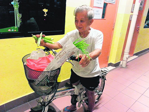 �߲��ͽַ��¼���81�껪���ϲ��Ĵ������ģ�ͼ��