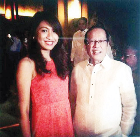 �������ηַʻ���֮Ů������ͳ��Ӱ��Ա��ҥ��ͼ��