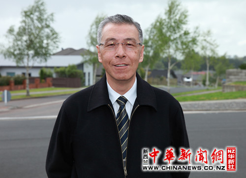 ���������ܶ�����ѡ�ٲ�����һλ��������Ա��ͼ��