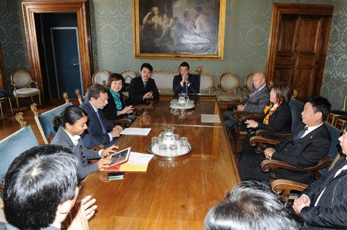 �������г��뻪�˴�����̸̽�ֻ��簲ȫ������