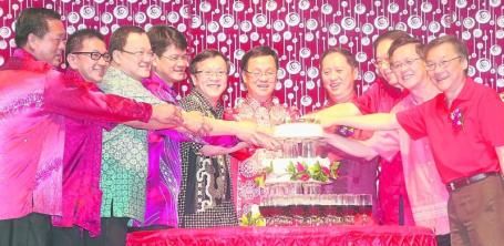 �����ˣ����ڴ������廪��У���������������廪