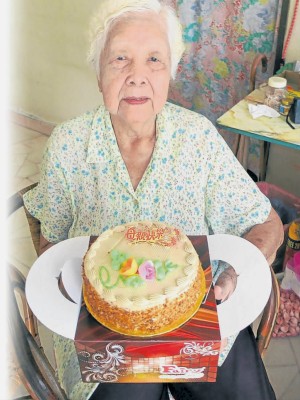 ���������ϸ����˶��������Ϊ���򵰸���ĸ�׽�