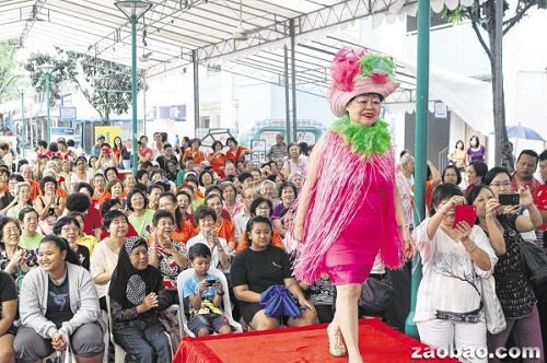 �¼��¾ٰ�������껪��ĸ������ģ��T̨�㣨ͼ��