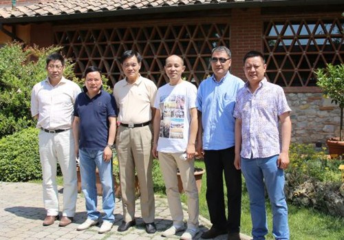 ������ý��������в����翼�콻�������Ļ���԰