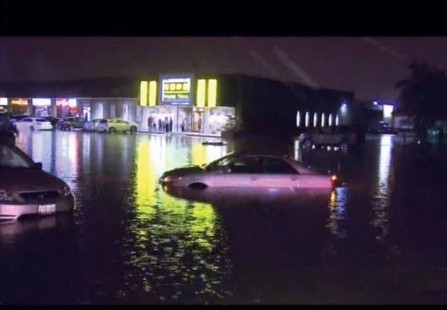 ���ô��ϰ�ʡ�������һ���˲͹�ͣ��������