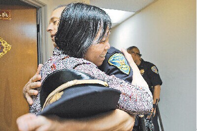 �ɽ�ɽ���ḾŮ���������پ���ֳ�������Ǹ��ͼ��