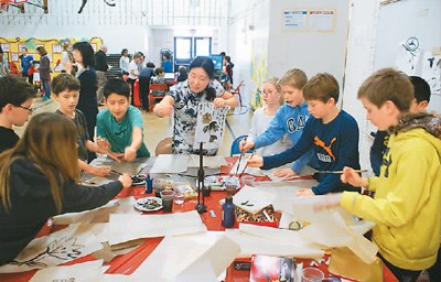 �й��Ļ�֮��������У԰���ţ�ͼ��