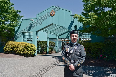 少年团里大展领导才能加拿大华裔学生获奖学金