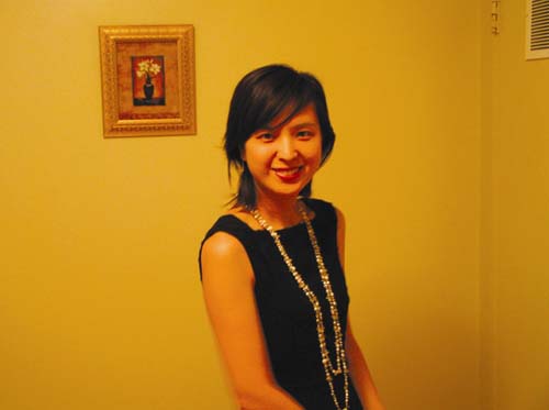 武汉女海归的靓丽倩影:靠头脑和眼光搏杀于市场