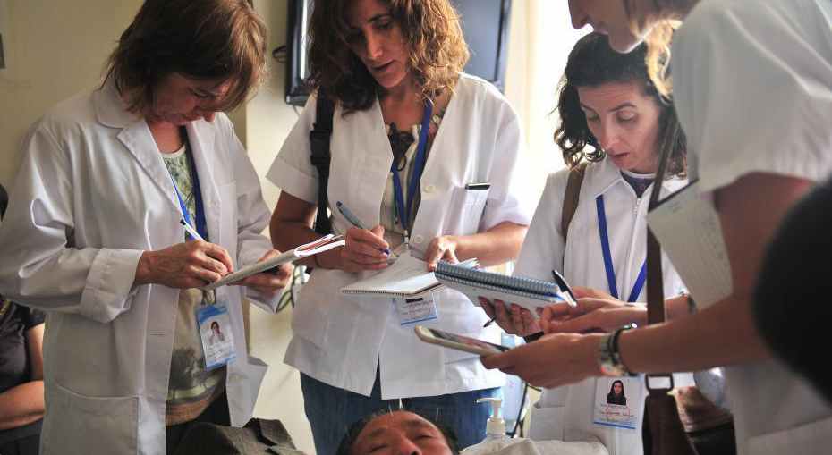 葡萄牙学生兴起中国留学热 主攻中医,科技专业