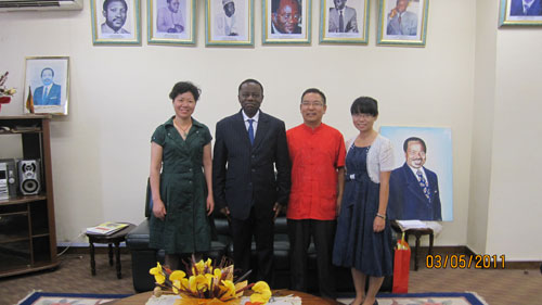 ���µõڶ���ѧ����ѧԺ����¡�߽̲���ʢ��