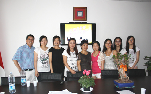 ���Ȱ���������ŷ�޽�ʦ�ִ���������ܻ�У��ӭ