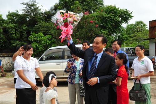 �����ѧӰ�����������山��ƫԶ�������հ�