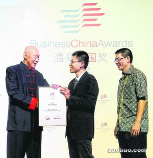 ���ҫ���¼�������˫�Ļ��˲Ź���Ӧ�˽��й�