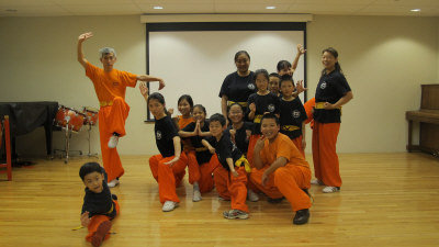 �������ݴ�ѧ��ʿ�ٷ�У�ٰ조�����Ļ��ա��