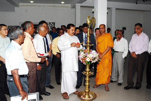 ˹�������׶��ٰ졶��•�����й�Ӱ������չ