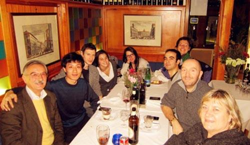 对外汉语教师志愿者:“我的青春我做主”(图)(2)