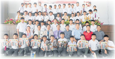 ������������������ĸУ��ѧ����������ˮƽ