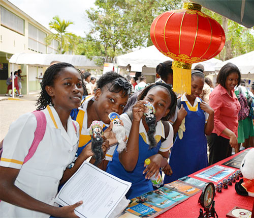 ��ӡ�ȴ�ѧ����ѧԺ���С��ִ������ա��