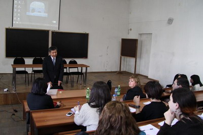 פ��³���Ǵ�ʹ��Ħ�ڱ���˹������ѧ���﹫����