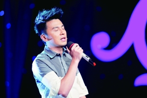 雷佳音自曝曾想开小吃部:卖兰州拉面(图)