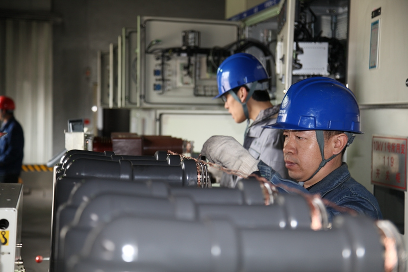 һ�߹��£�30������һ�߸ʵ����ù��ˡ�