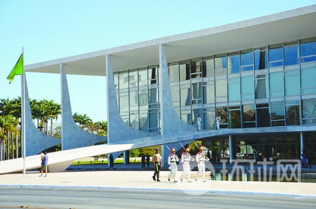 ������ͳ�����ſ��ڶ�¥