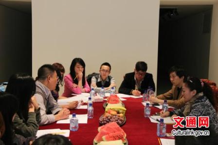 Ī˹���й��Ļ����������й���ѧ��������̸