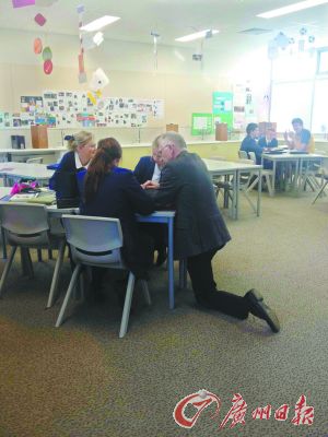 �Ĵ����ǰ�����������ѧ��������ѧУ����ϣ�ͼ��