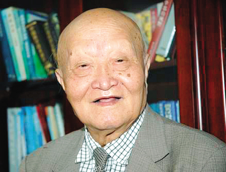 院士师昌绪:迟暮夕阳余热暖 情真意切育英才