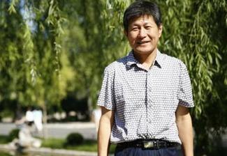 老师魔性朗诵《将进酒》成网红:从教29载激情