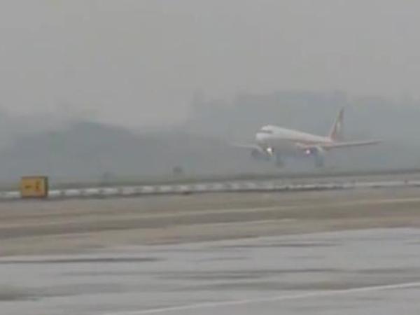 川航重庆至拉萨航班备降成都 民航西南局:相关