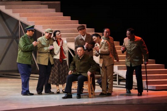 话剧《信仰》在国防大学演出 打动干部学员心灵