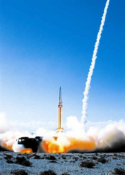 二炮"常规导弹第一旅""自揭伤疤"亮新招法