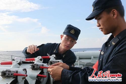 �Ϻ�����ĳ��Ǳͧ��ʿ��24����ظ�λ�ǻ�ս��