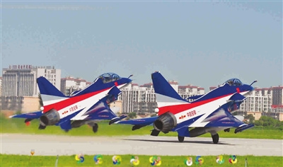 ��һ���ж��׳����š��������ߡ������׼���ͼ��