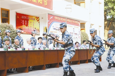 �վ�ĳָ��������սʿ����Ӫ���������ڣ�ͼ��