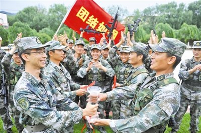 ����ĳԤ�����ڱ�ʦ��������������������