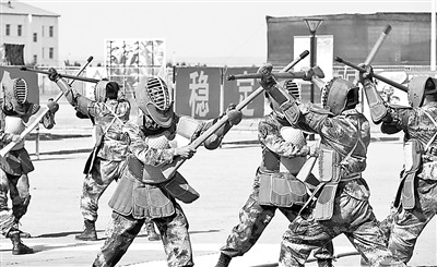 ��������ĳװ���Źٱ����д�ɱ����ѵ����ͼ��