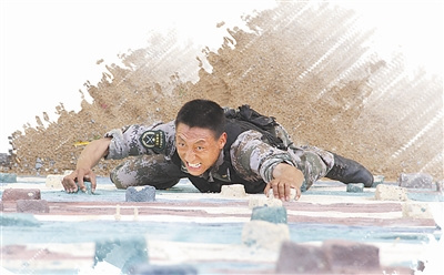 ����սʿ��40�๫��װ��ԽҰ��ĥ��Ѫ�Ų���ͣ