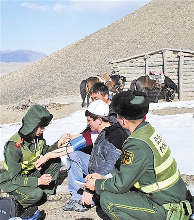 �߷��ٱ���������Ϊ�����������������壨ͼ��