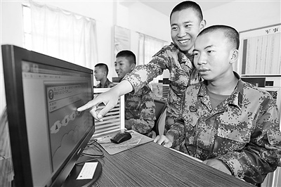 �ɶ�����ĳ�ÿ���������֪ʶϵ�д��ؿμ���ͼ��