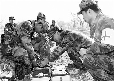 ��Ӿ�ҽ���ùٱ�ѵ����϶��չ����Ѳ�飨ͼ��