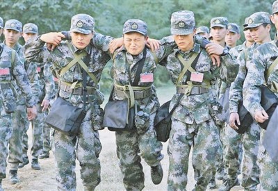 �±���������Ŀ����ƿ̿�ѵ������ԽҰһ������