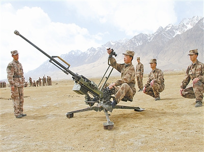 �½�����ĳ��ͦ�����׶���ԭ��չС����רҵ��ѵ