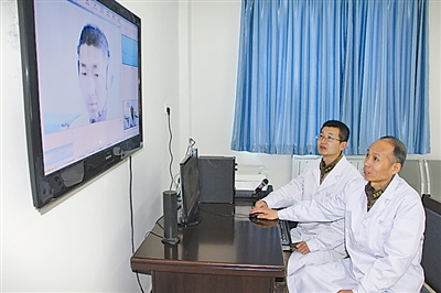 新疆军区某团加强保障信息化远程医疗惠及边陲