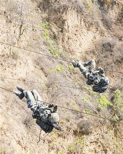 ��47���ž�ĳ������Ұ�⸴�ӵ��ο�չ���ѿ�Ŀѵ��