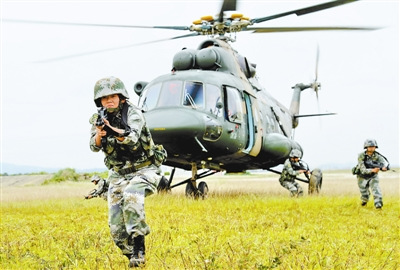 ĳ��Ů����ս�ֶ�����ĳ½������������Эͬ��ͼ��